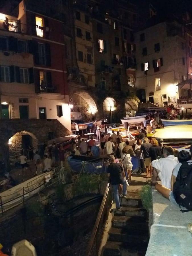 Apartamento Ca'la Luna - In Centro Con Terrazza Riomaggiore
